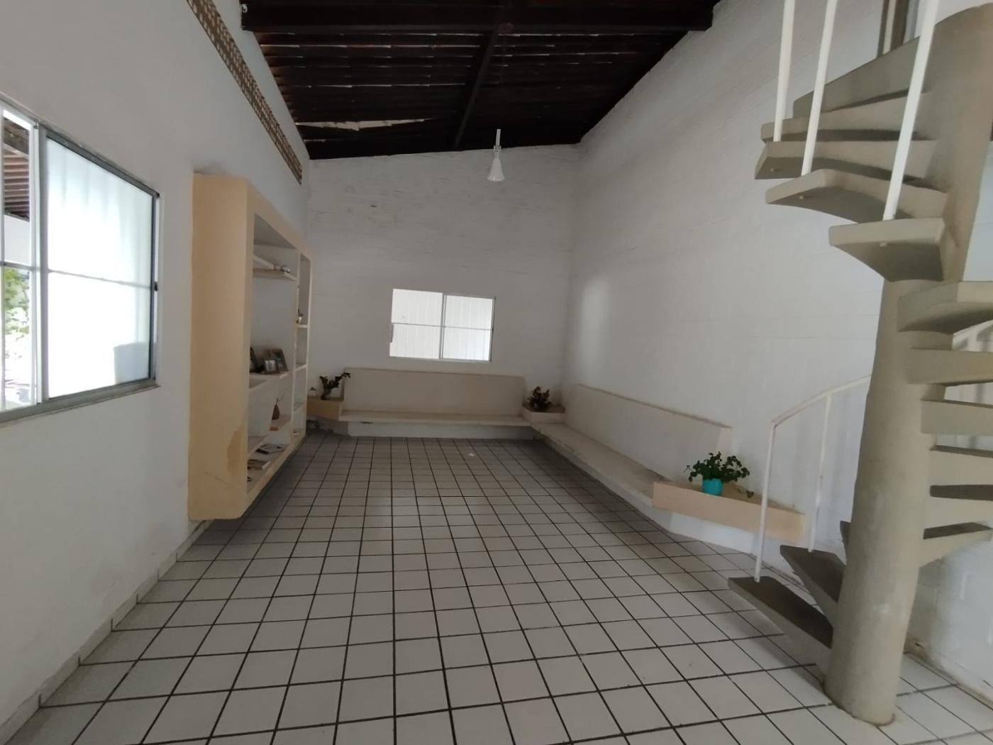 Casa à venda com 3 quartos, 194m² - Foto 6