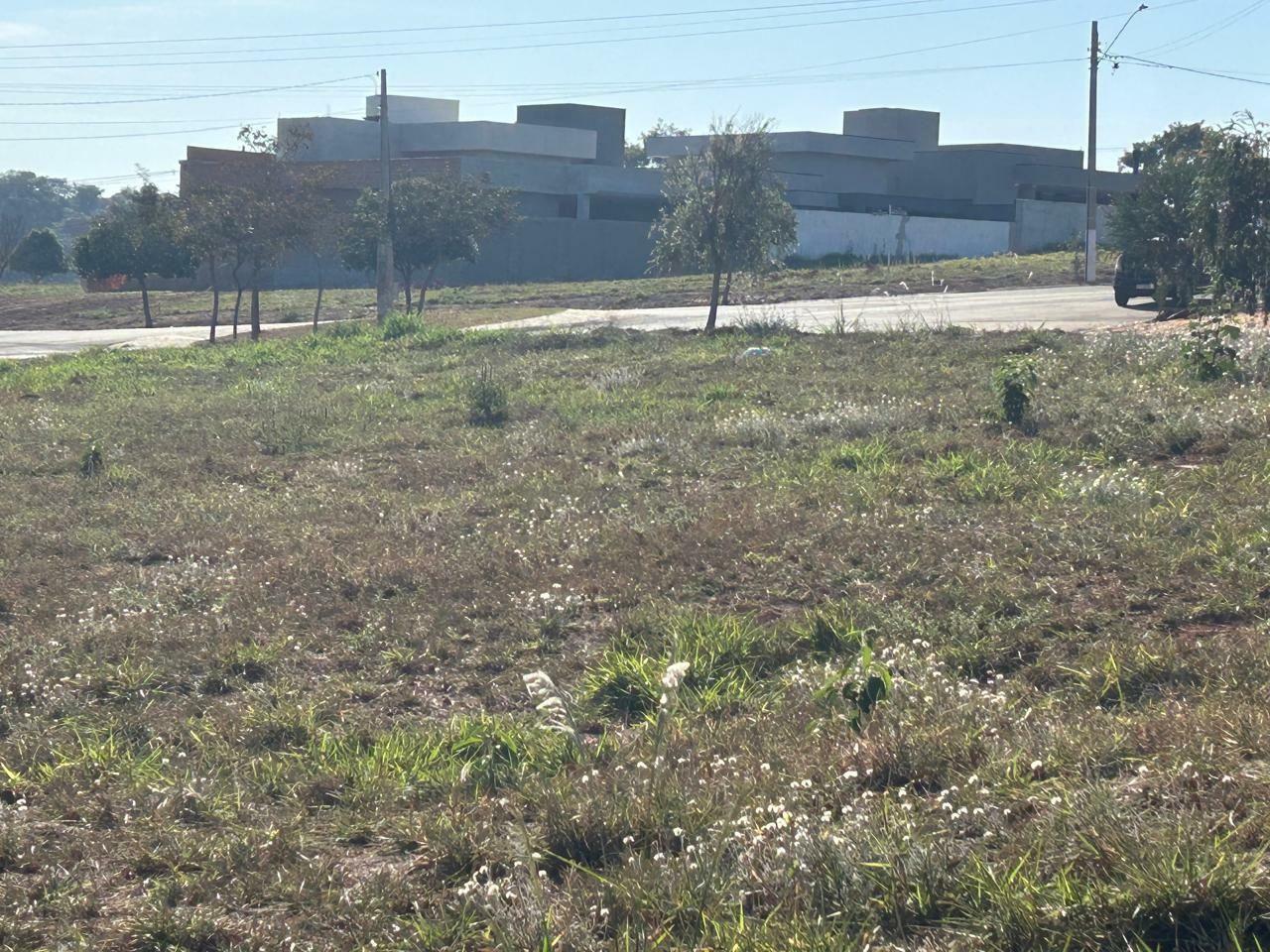 Terreno à venda, 300M2 - Foto 17