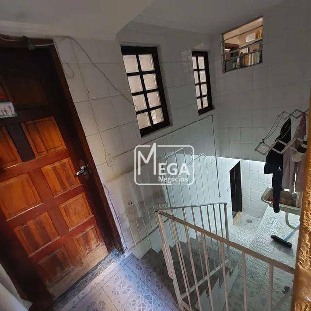 Casa à venda com 5 quartos, 180m² - Foto 7