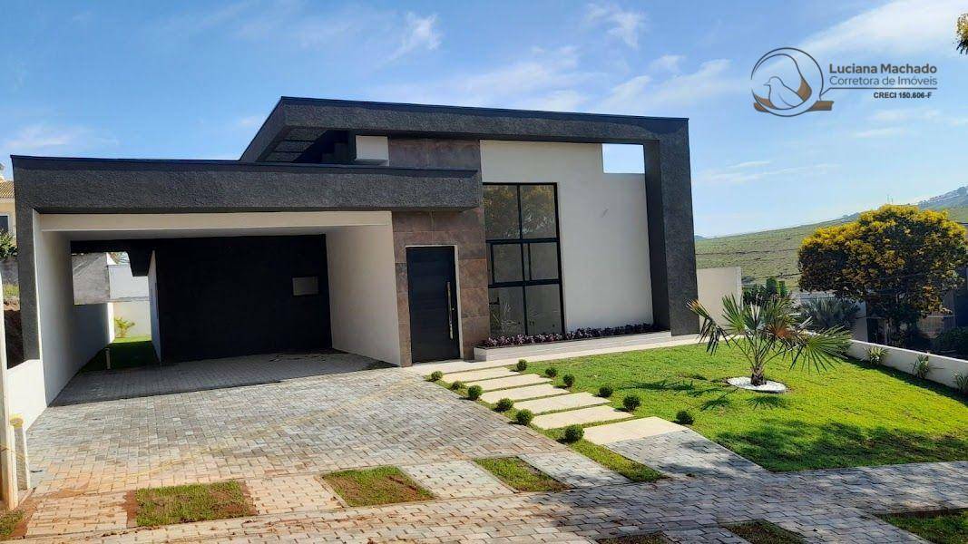 Casa à venda com 3 quartos, 232m² - Foto 1