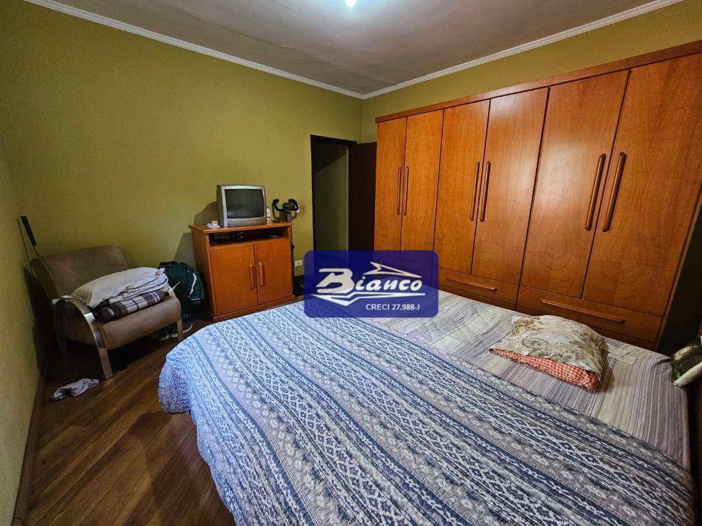 Casa à venda com 2 quartos, 110m² - Foto 7