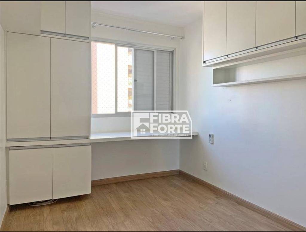 Apartamento para alugar com 1 quarto, 52m² - Foto 5