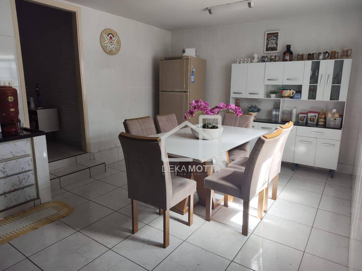 Casa de Condomínio à venda com 3 quartos, 140m² - Foto 1