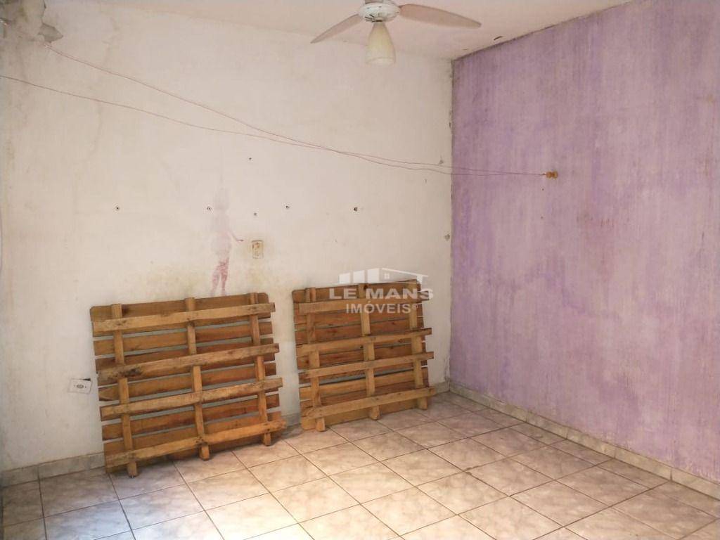 Casa à venda com 3 quartos, 150m² - Foto 18