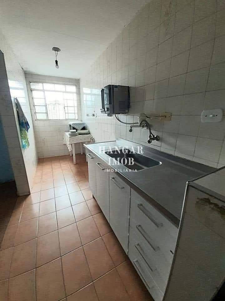 Casa à venda com 4 quartos, 1191m² - Foto 2