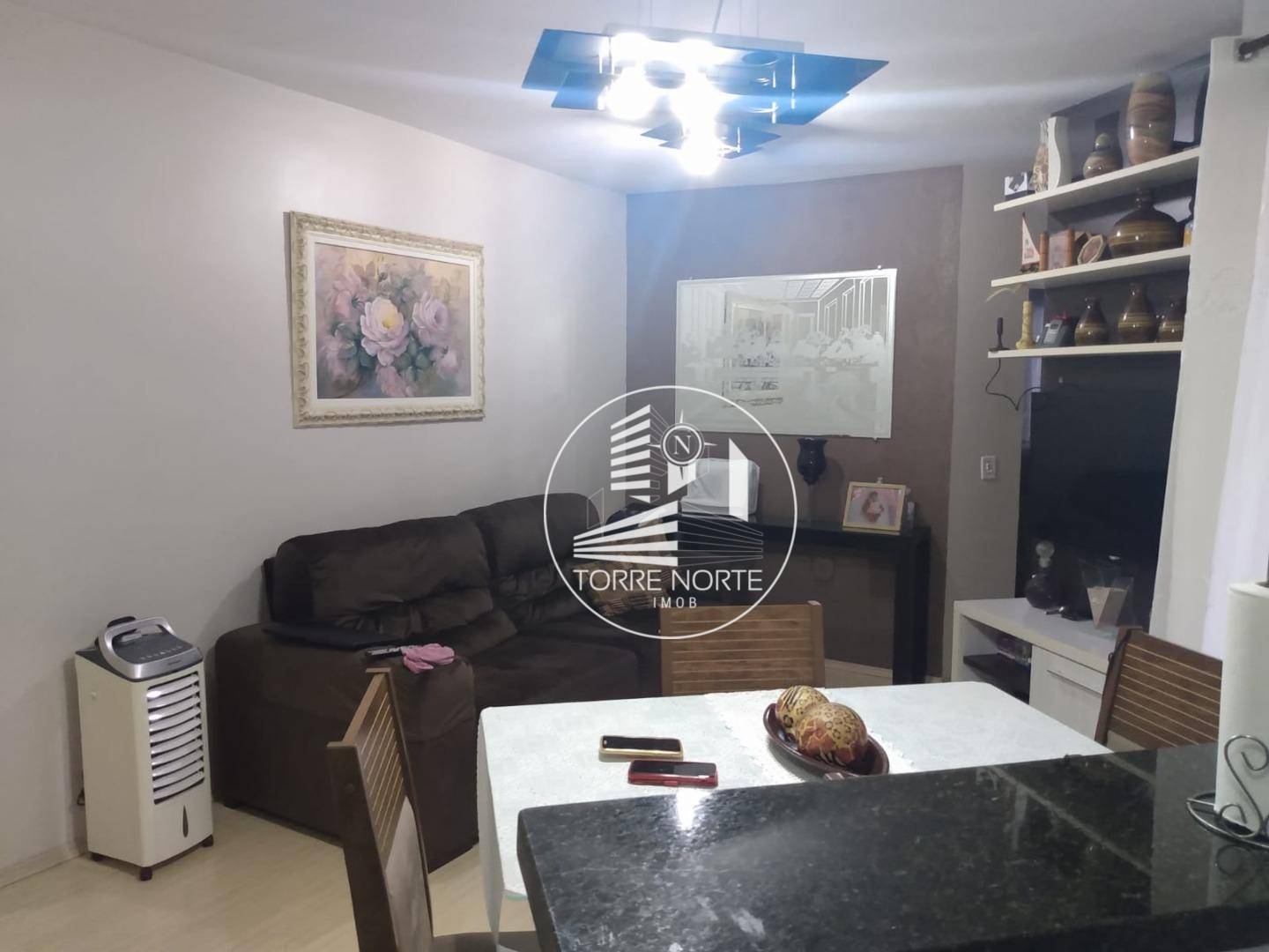 Apartamento à venda com 2 quartos, 57m² - Foto 1