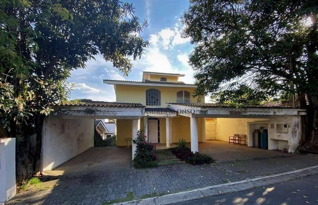 Casa à venda com 3 quartos, 254m² - Foto 1