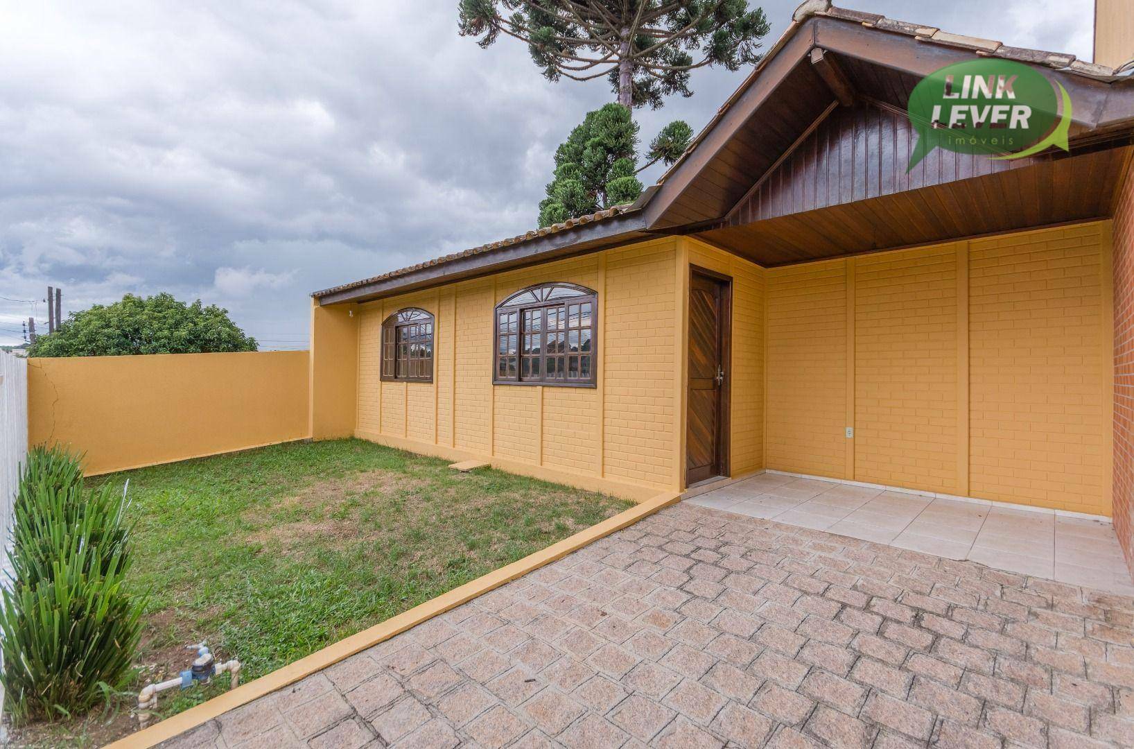 Casa para alugar com 3 quartos, 64m² - Foto 2