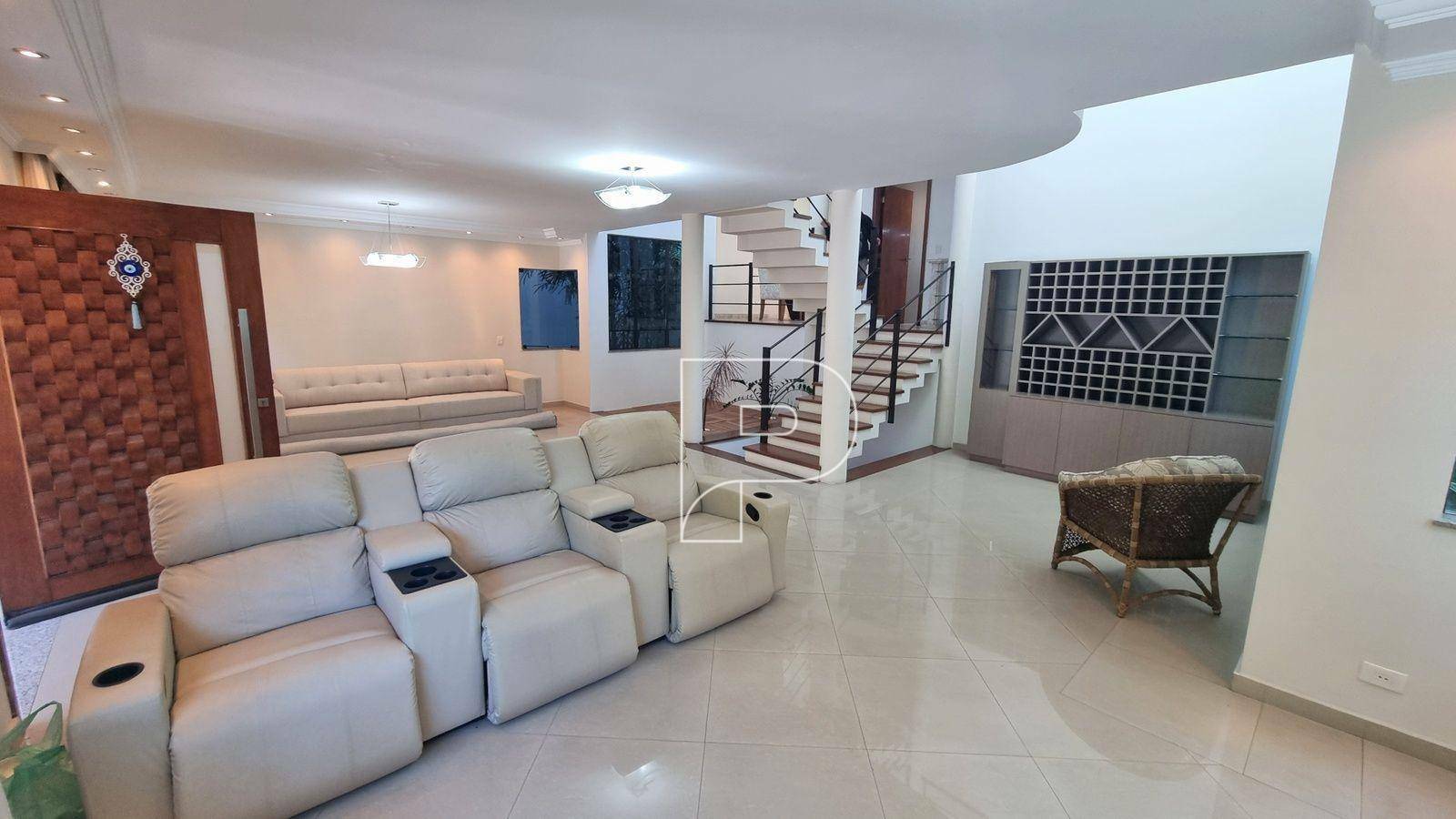 Casa de Condomínio à venda com 4 quartos, 398m² - Foto 2