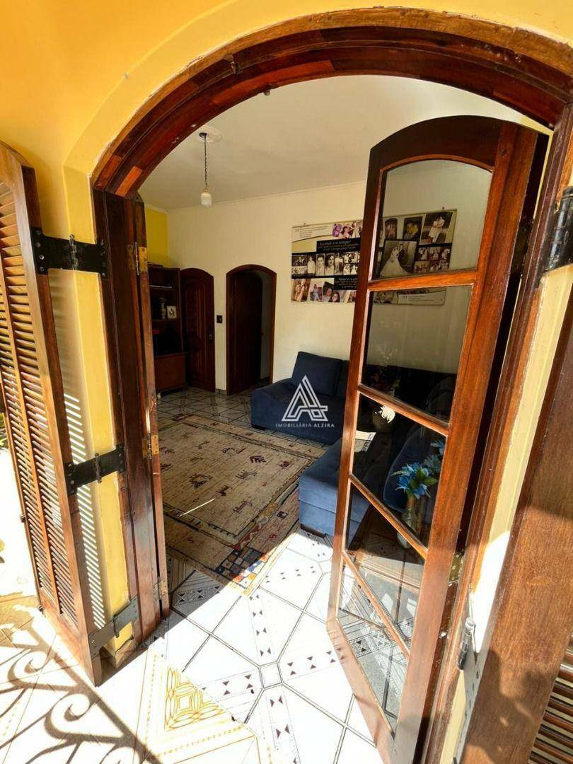 Casa à venda com 5 quartos, 480m² - Foto 14