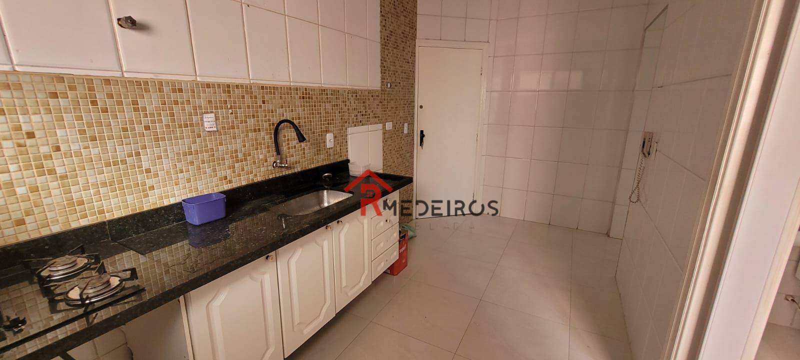 Apartamento à venda com 2 quartos, 80m² - Foto 14