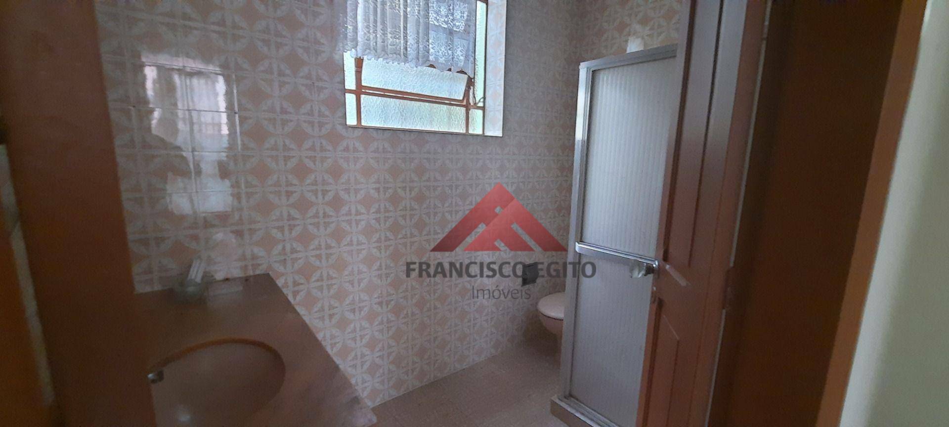 Casa à venda com 6 quartos, 500m² - Foto 17