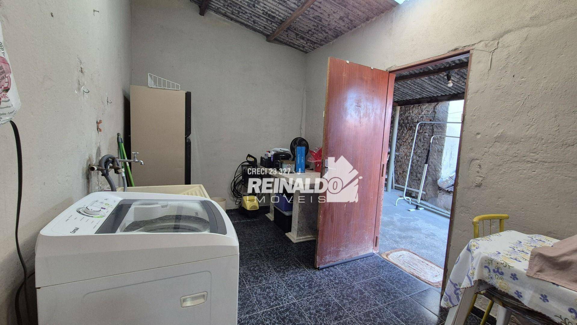 Casa à venda com 3 quartos, 160m² - Foto 8