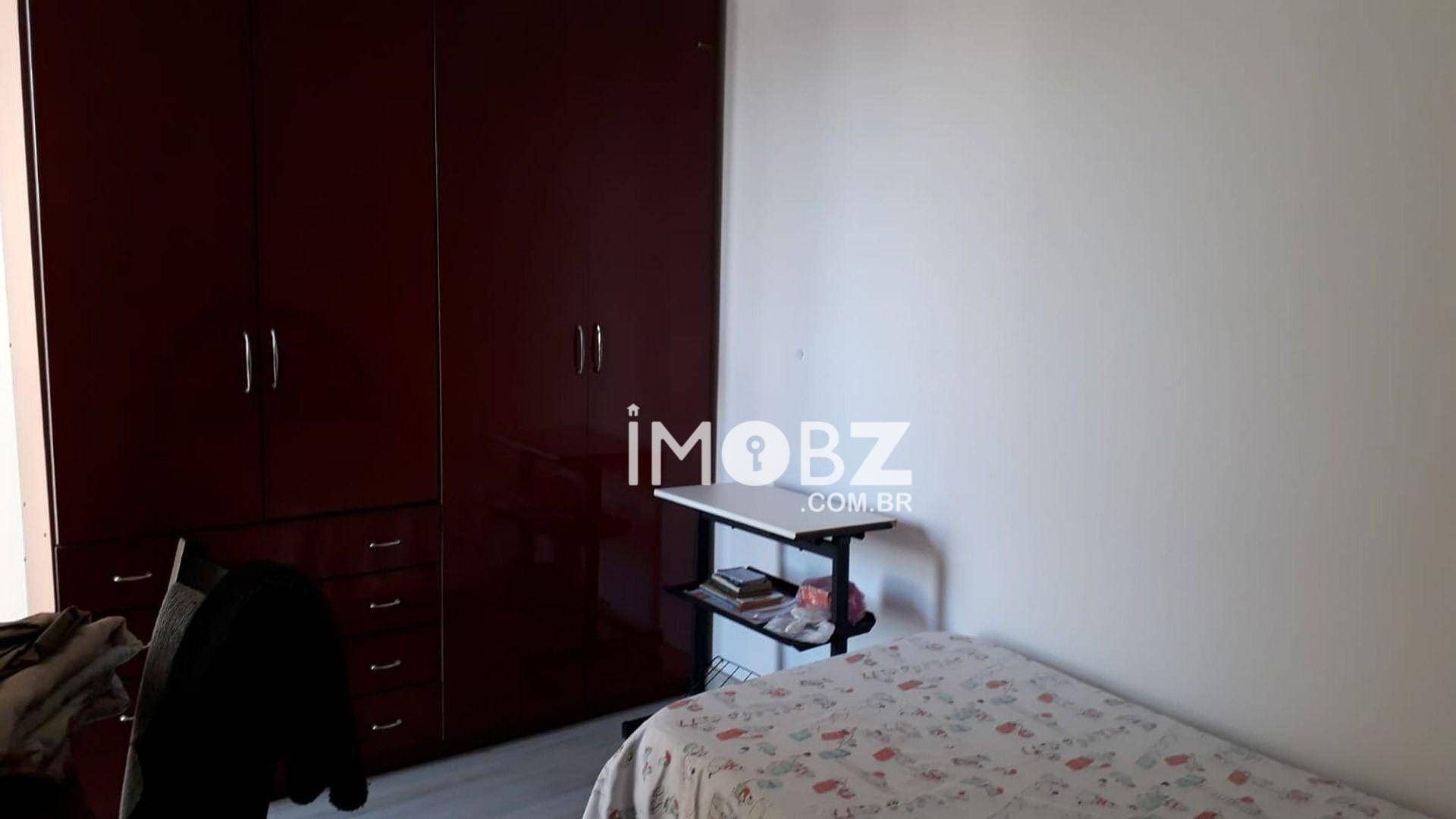 Apartamento à venda com 4 quartos, 197m² - Foto 14