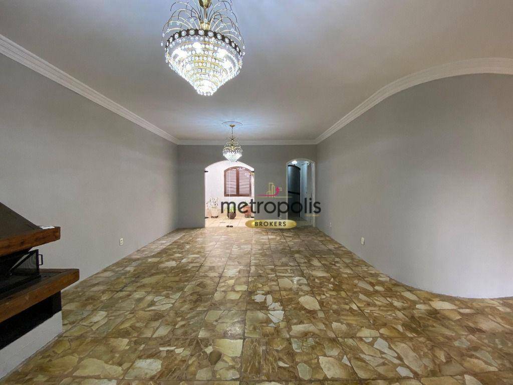 Casa à venda e aluguel com 4 quartos, 312m² - Foto 17