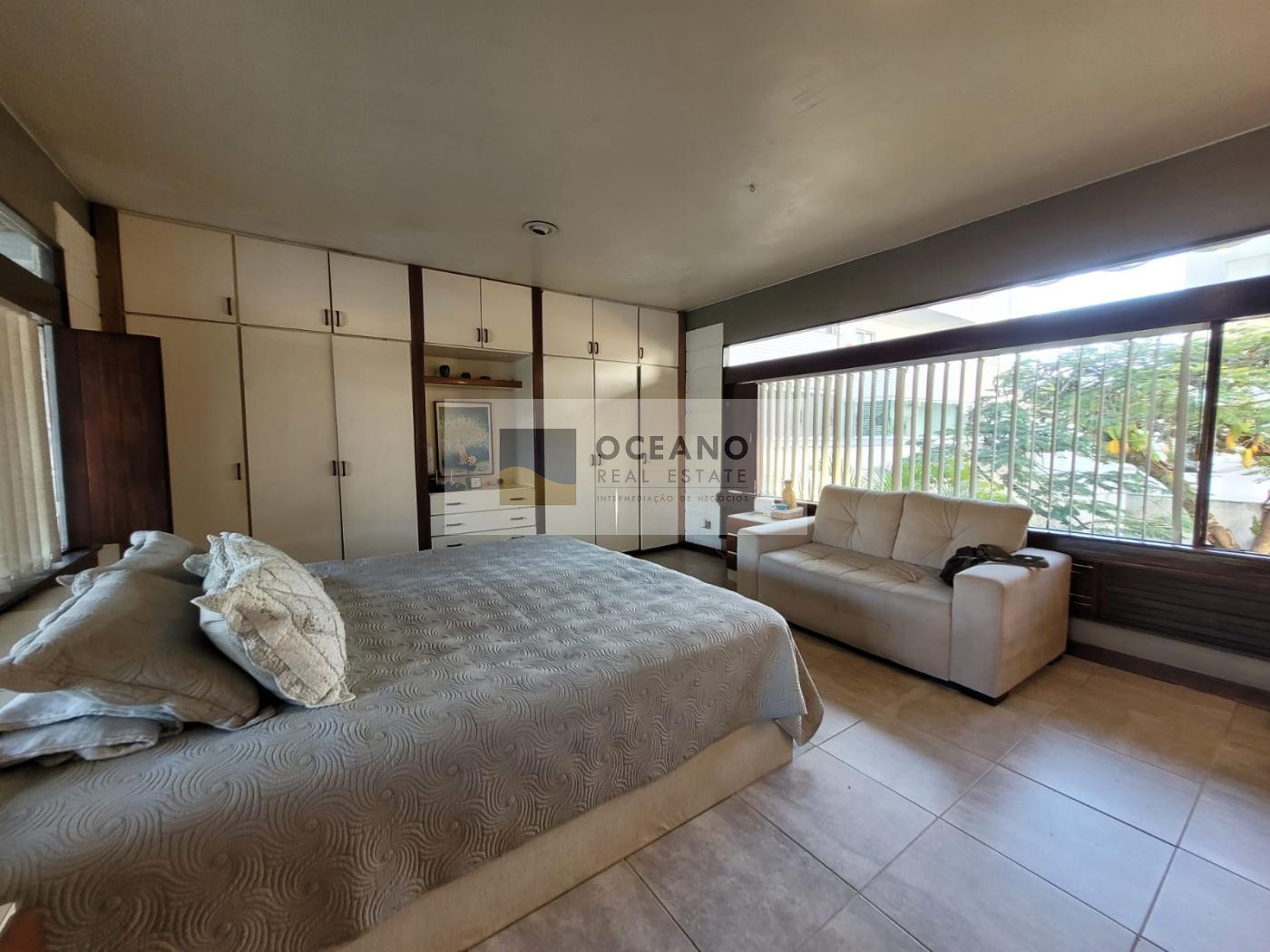 Casa à venda com 4 quartos, 660m² - Foto 26