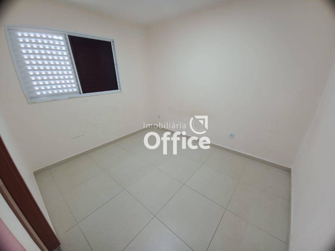 Apartamento à venda e aluguel com 2 quartos, 70m² - Foto 4