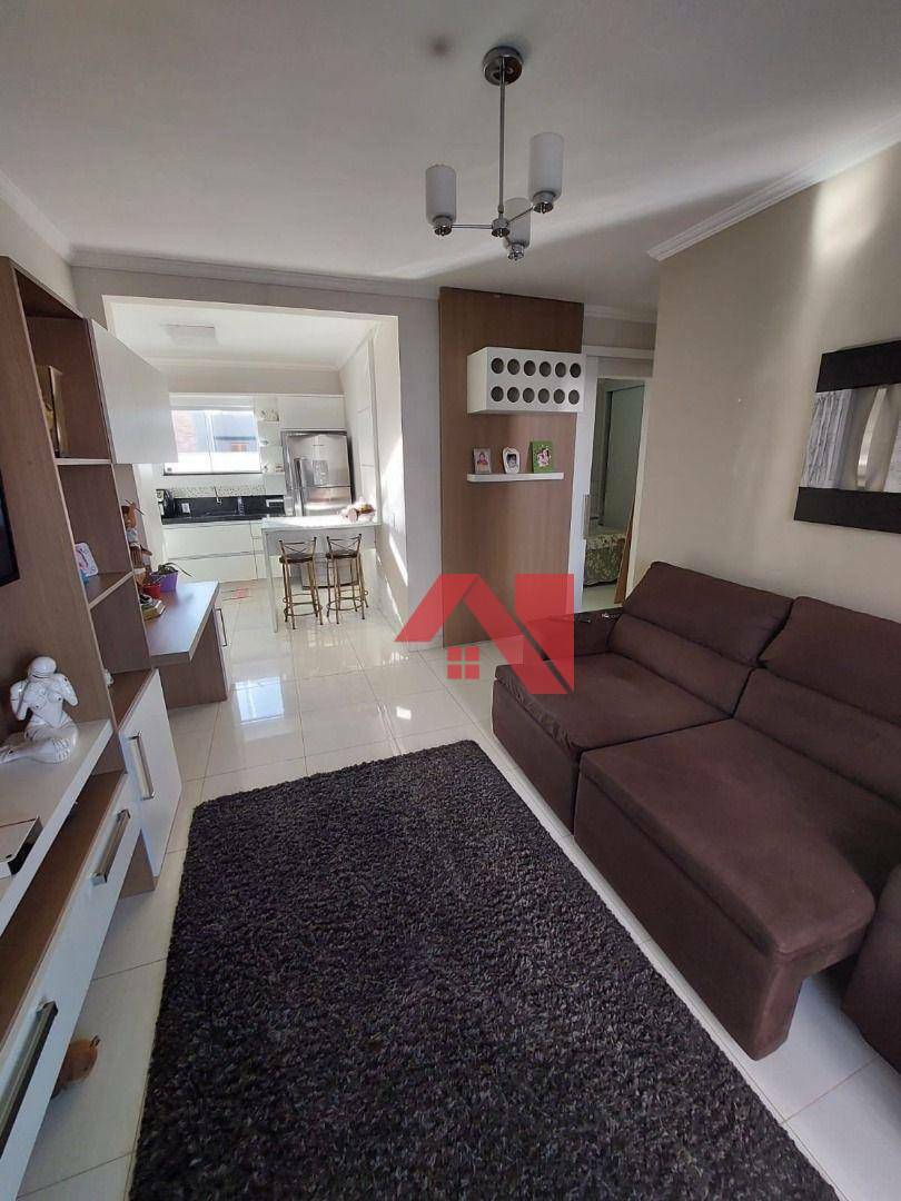 Apartamento à venda com 2 quartos, 67m² - Foto 6