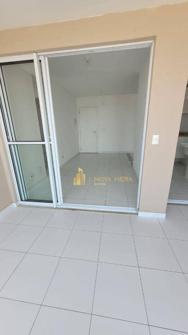 Apartamento à venda com 2 quartos, 57m² - Foto 20