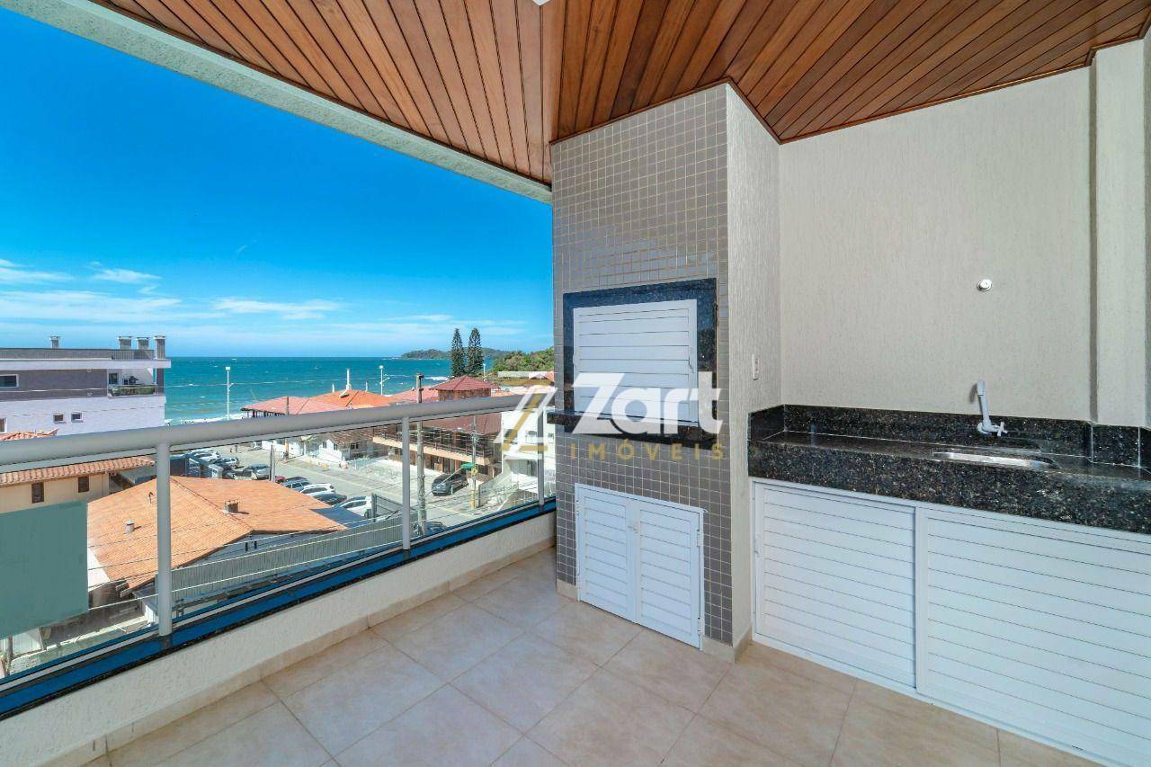 Apartamento à venda com 3 quartos, 159m² - Foto 2