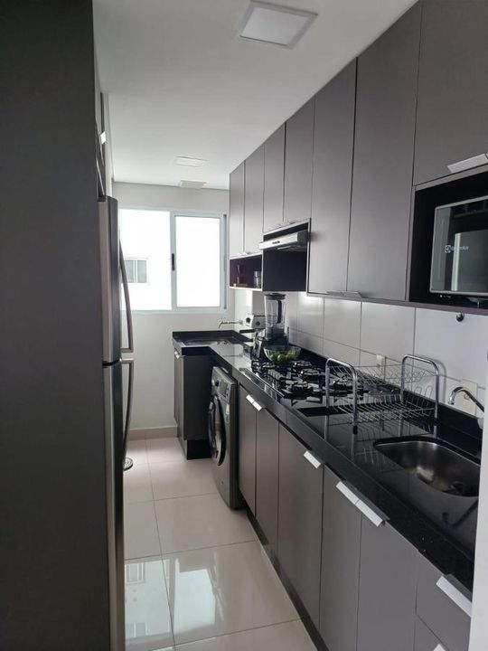 Apartamento à venda com 2 quartos, 55m² - Foto 2