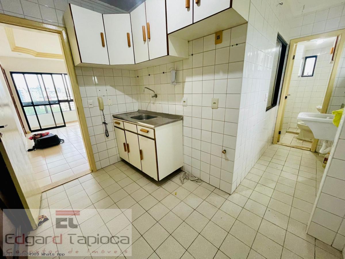 Apartamento para alugar com 3 quartos, 75m² - Foto 13