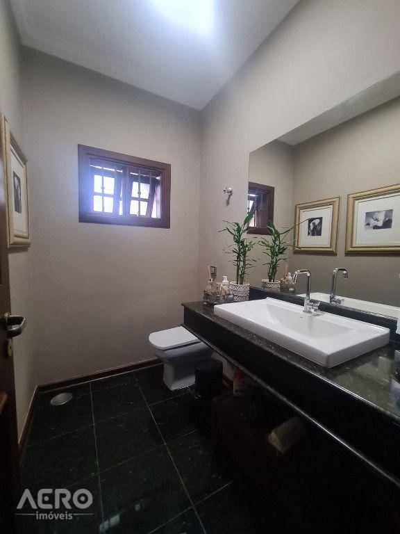 Casa de Condomínio à venda com 5 quartos, 700m² - Foto 17