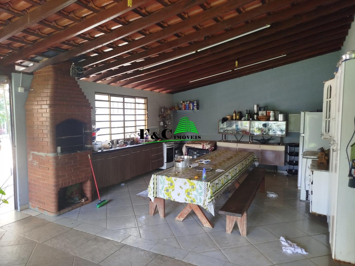 Chácara à venda com 4 quartos, 11200m² - Foto 8