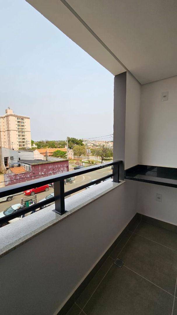 Apartamento à venda com 2 quartos, 67m² - Foto 9