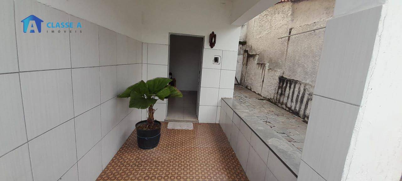 Casa à venda com 3 quartos, 161m² - Foto 26