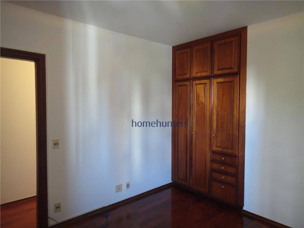 Apartamento à venda com 3 quartos, 140m² - Foto 14