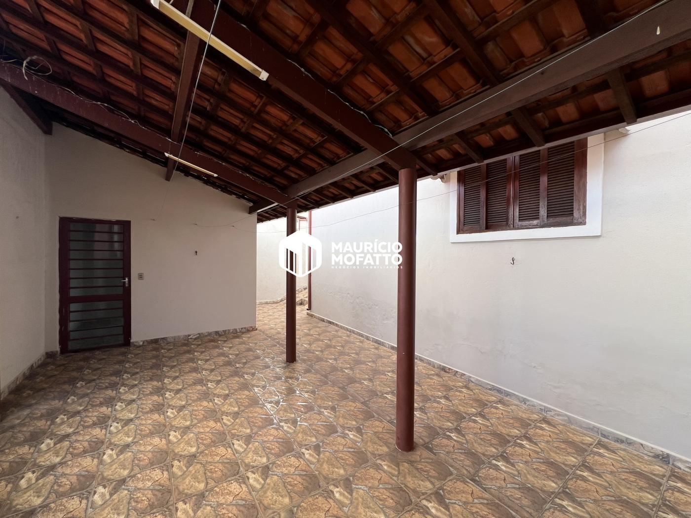 Casa à venda com 3 quartos, 250m² - Foto 17