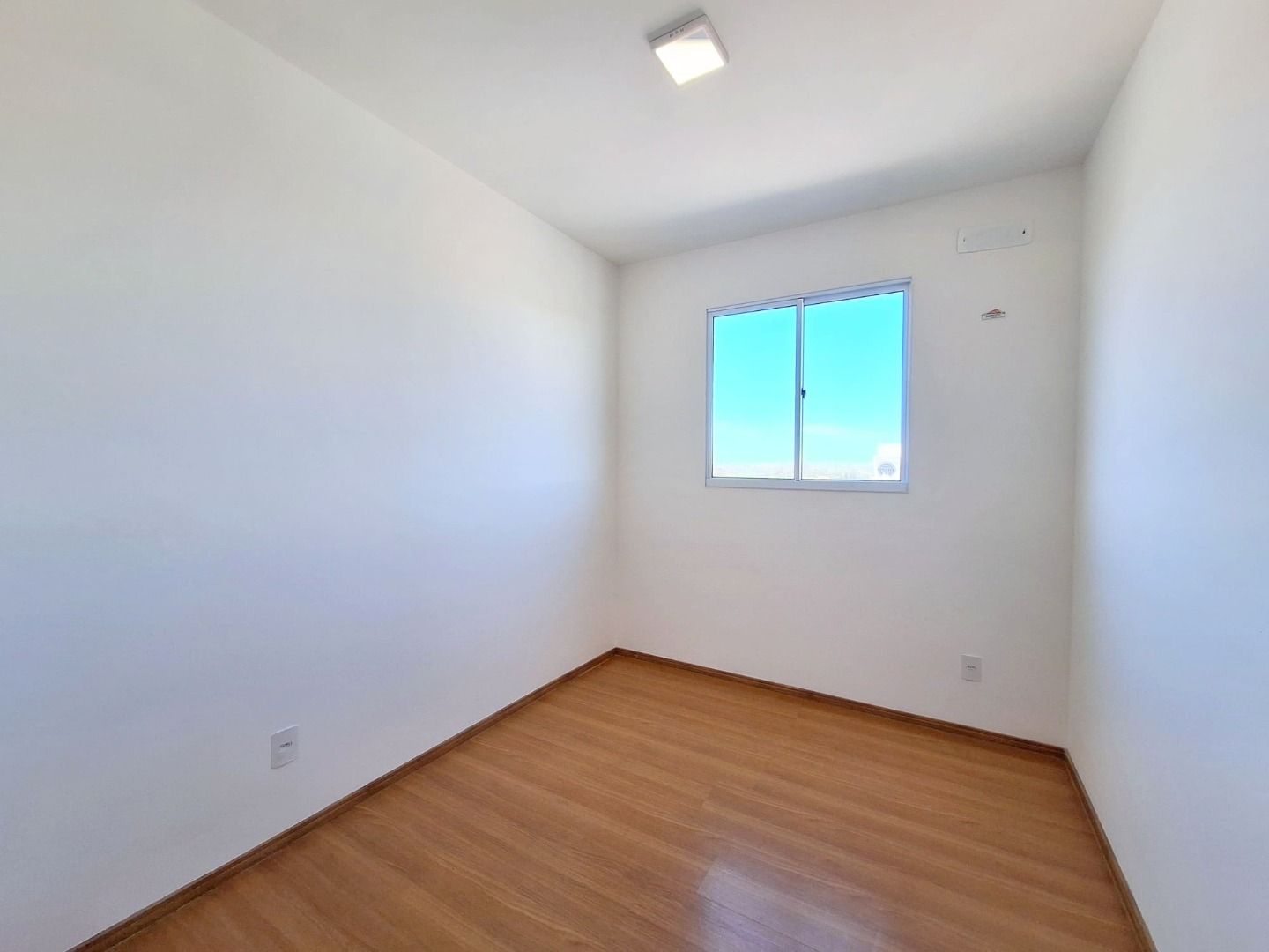 Apartamento para alugar com 2 quartos, 55m² - Foto 10