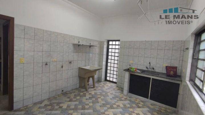 Casa à venda e aluguel com 3 quartos, 127m² - Foto 10