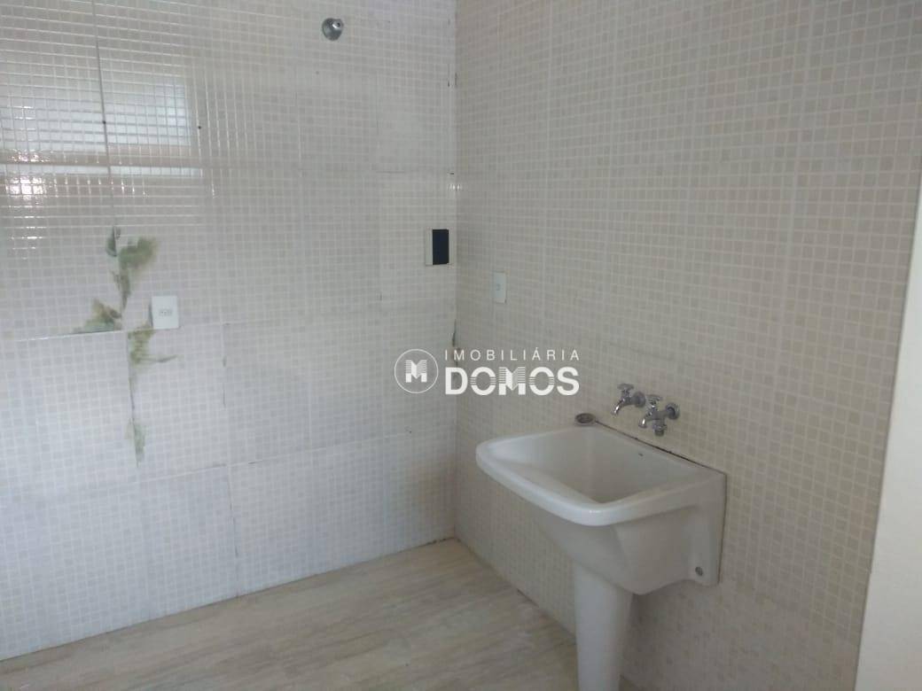 Casa à venda com 3 quartos, 193m² - Foto 10