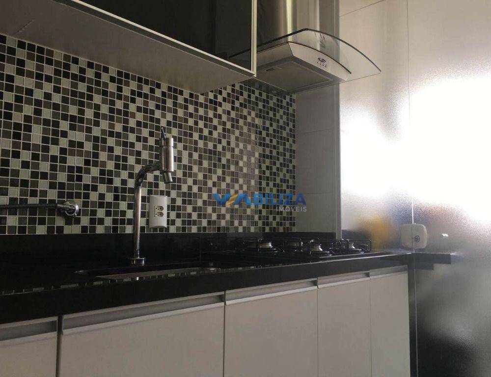 Apartamento à venda com 2 quartos, 58m² - Foto 15