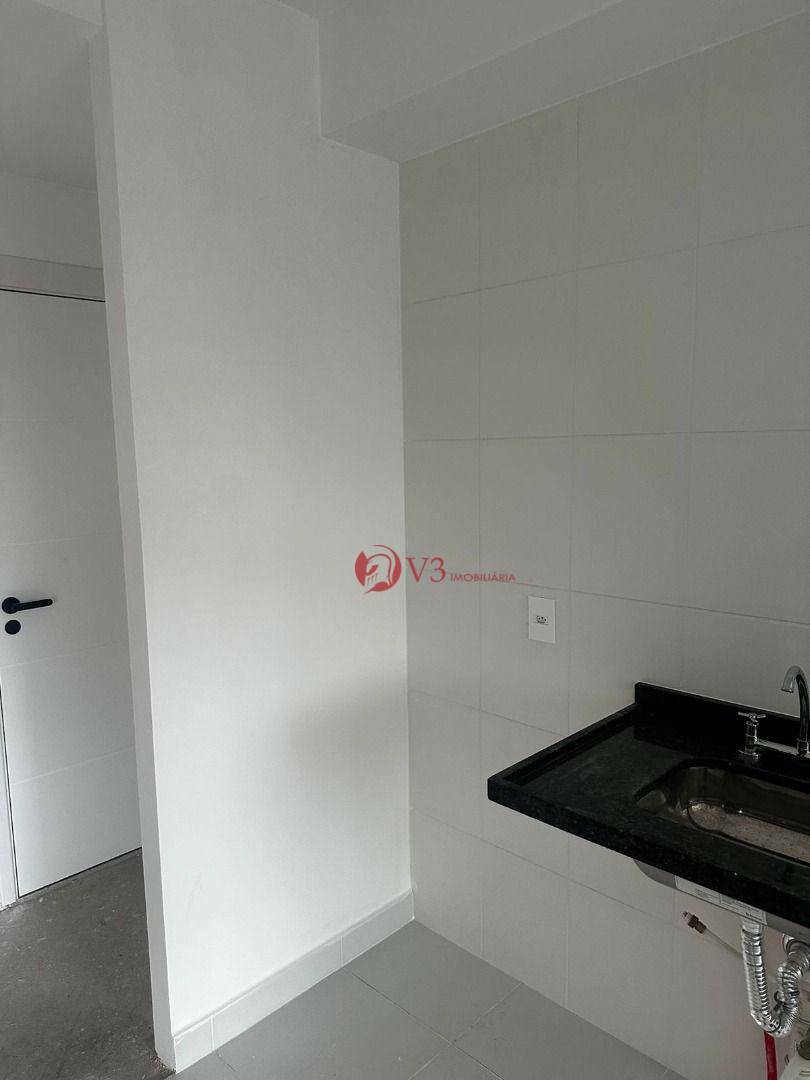 Apartamento à venda com 2 quartos, 70m² - Foto 25