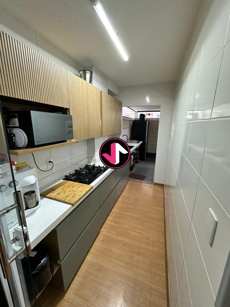 Apartamento à venda com 2 quartos, 74m² - Foto 4