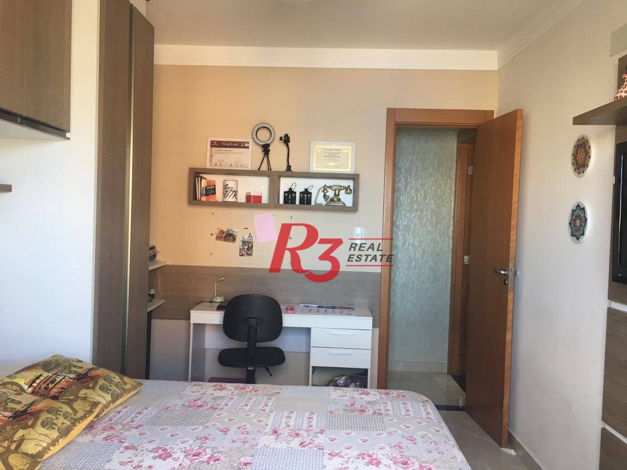 Apartamento à venda com 3 quartos, 128m² - Foto 13