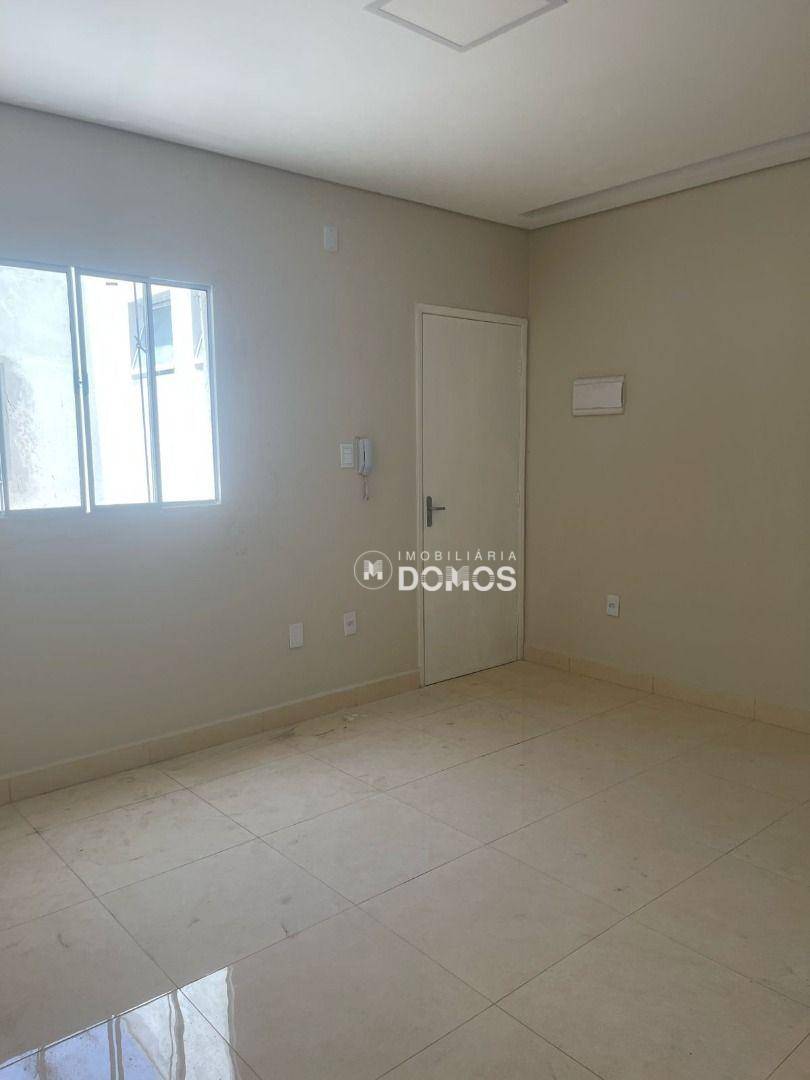 Apartamento à venda com 3 quartos, 90m² - Foto 13