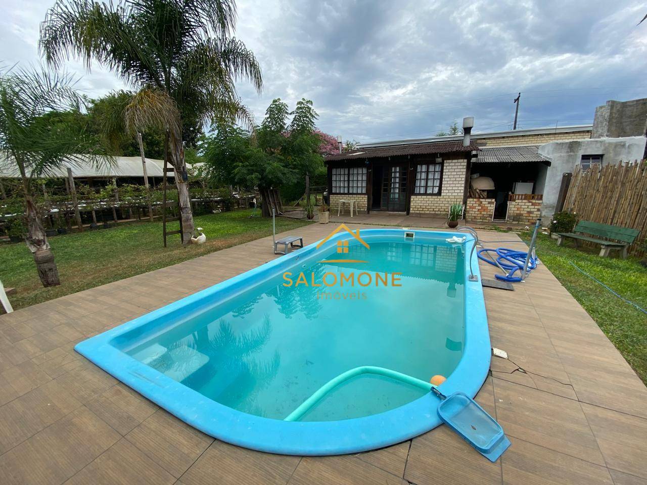 Sítio, 2 quartos, 1400 m² - Foto 1