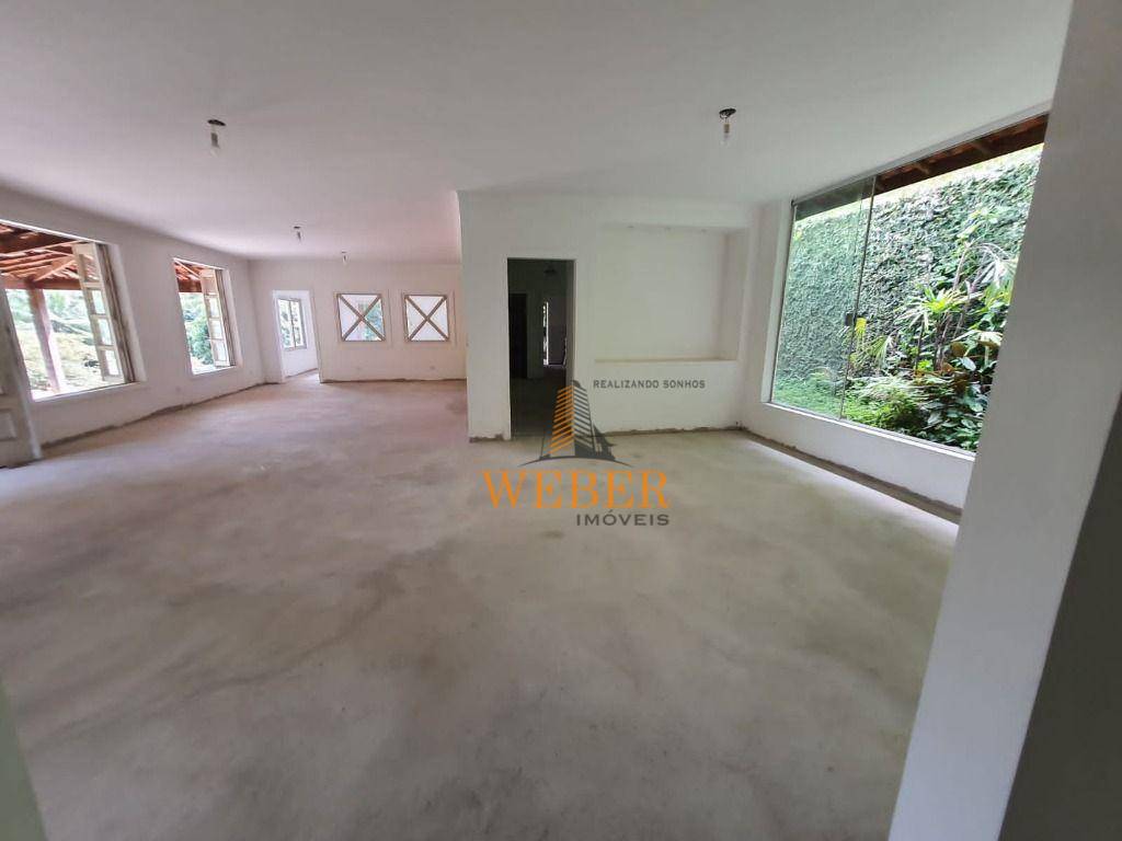 Casa de Condomínio à venda com 3 quartos, 440m² - Foto 24