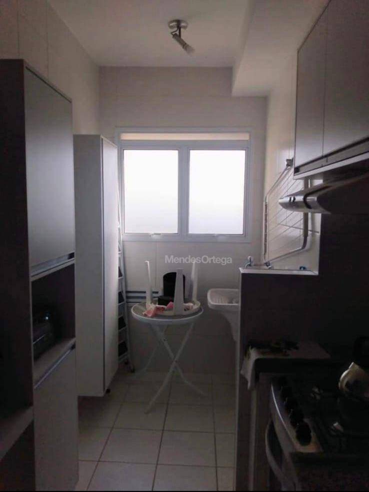 Apartamento à venda com 2 quartos, 53m² - Foto 7