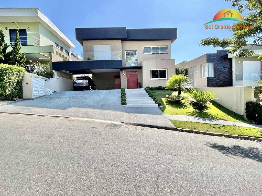 Casa de Condomínio à venda com 4 quartos, 315m² - Foto 3