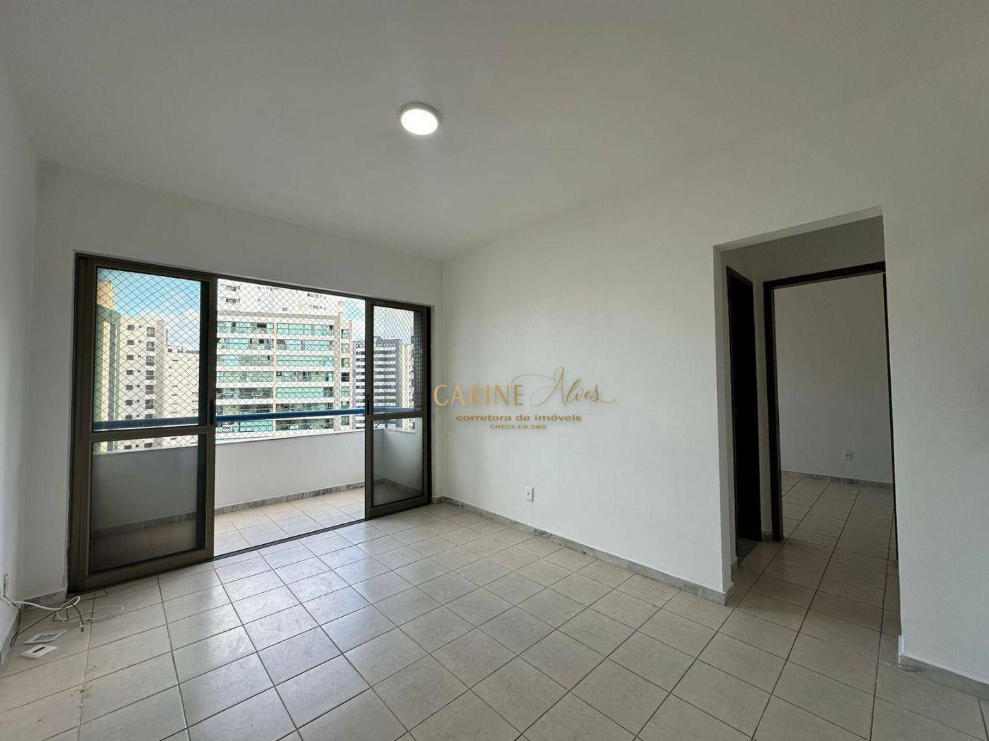 Apartamento à venda com 1 quarto, 45m² - Foto 4