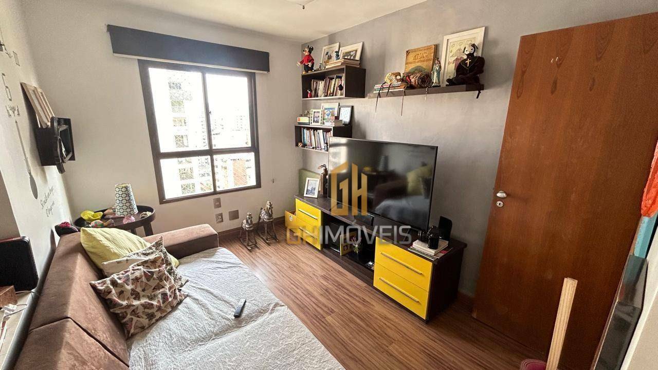 Apartamento à venda com 3 quartos, 100m² - Foto 1