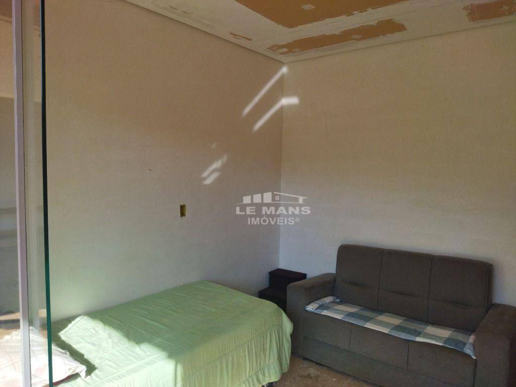 Chácara à venda com 2 quartos, 160m² - Foto 8