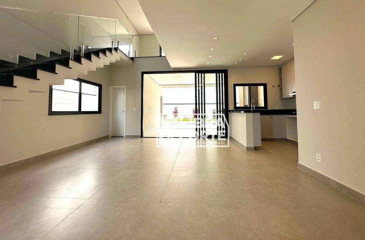 Casa de Condomínio à venda com 3 quartos, 219m² - Foto 5