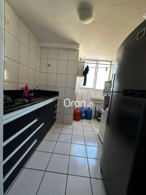 Apartamento à venda com 3 quartos, 72m² - Foto 2