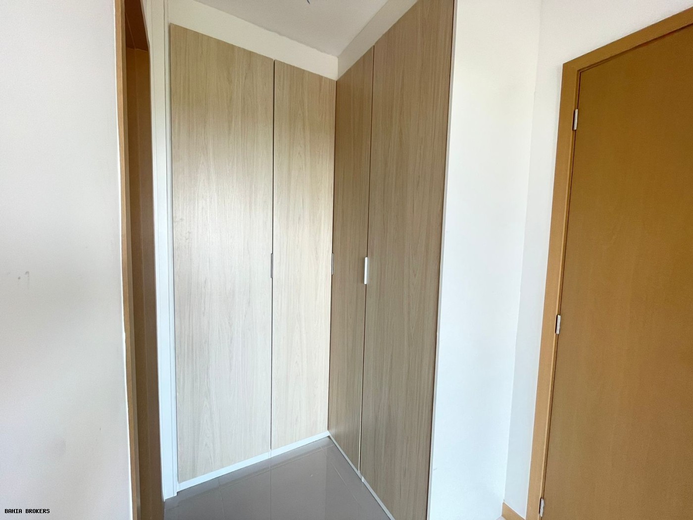 Apartamento à venda com 1 quarto, 30m² - Foto 31